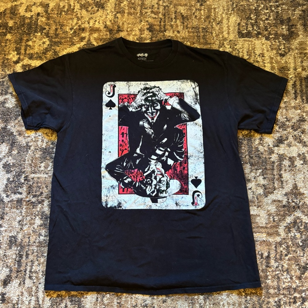 Batman Joker Card Men’s Large Black Tee Shirt Tshirt Graphic Short Sleeve